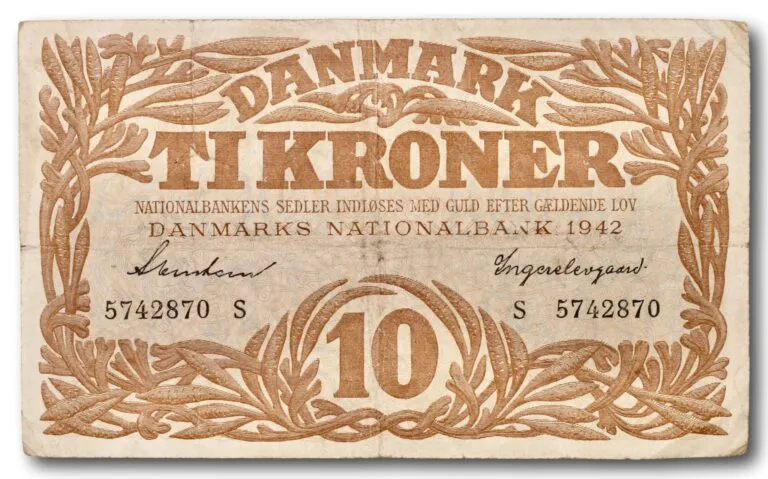 Denmark, 10 kroner 1942